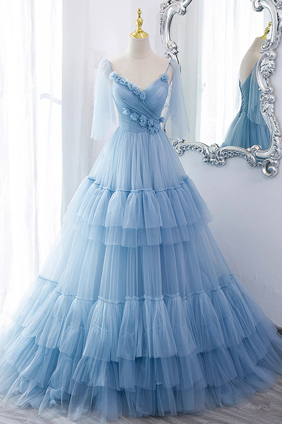 A-Line Tulle Long Prom Dresses, V-Neck Spaghetti Strap Long Princess Dresses TP1365