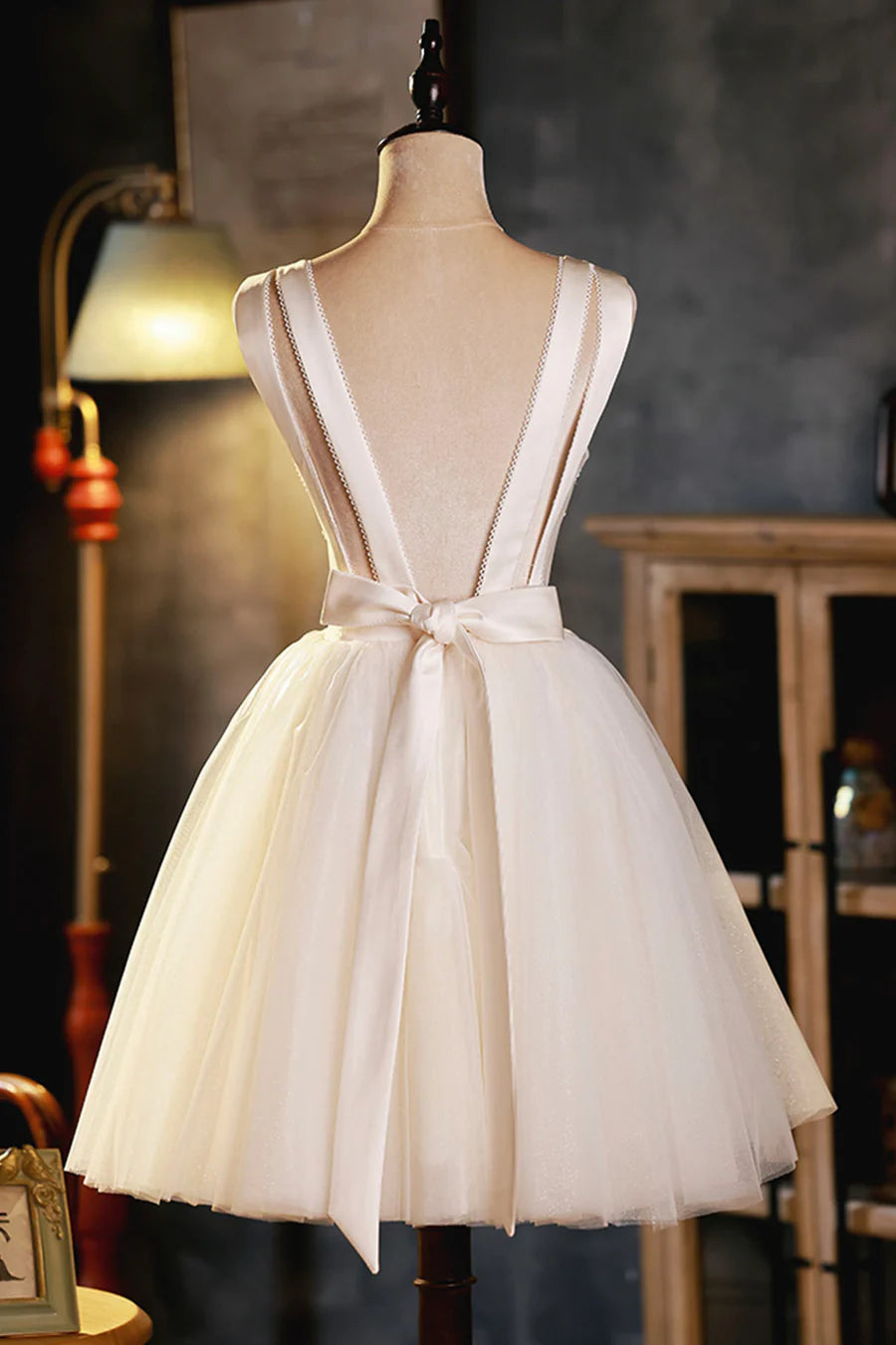 Champagne V-Neck Tulle Short Prom Dress, A-Line Evening Party Dress TP485