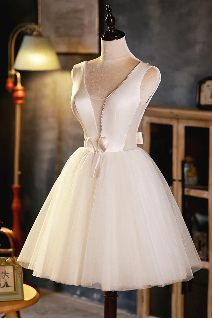 Champagne V-Neck Tulle Short Prom Dress, A-Line Evening Party Dress TP485