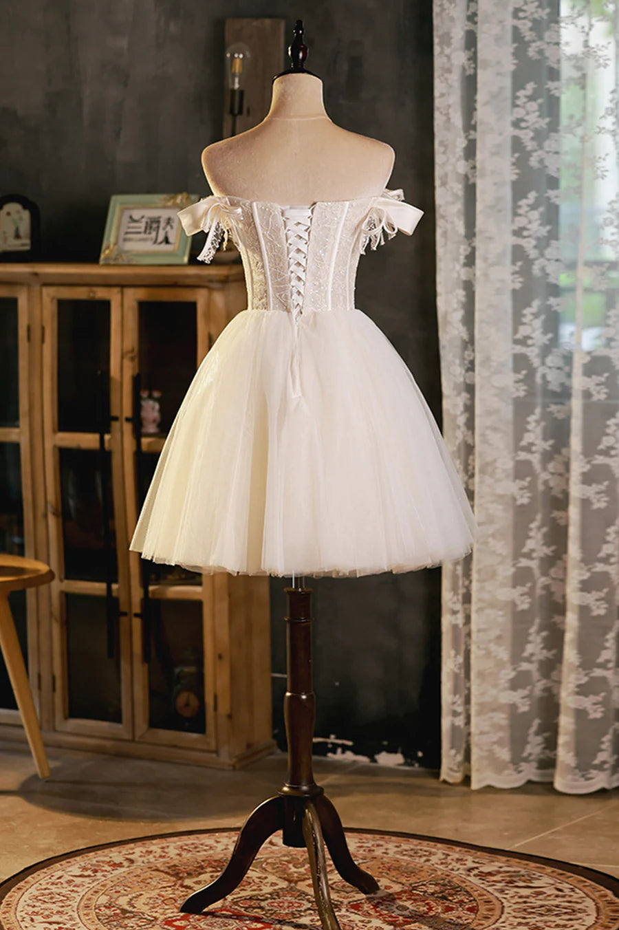 A-Line Tulle Short Prom Dress, Cute Champagne Off the Shoulder Party Dresses TP544