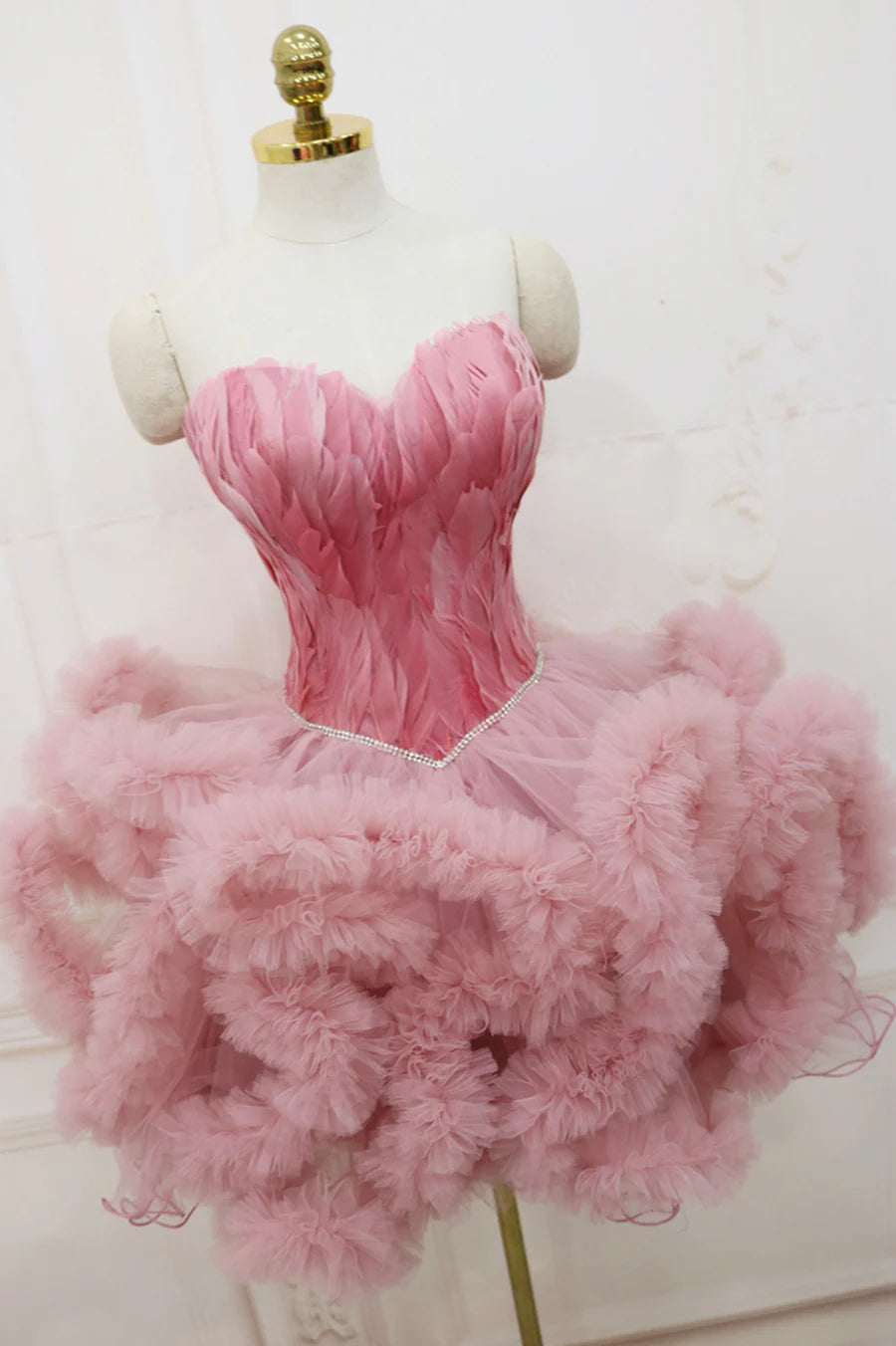 Pink Sweetheart Neck Short Prom Dress, A Line Party Dress with Feather TP570