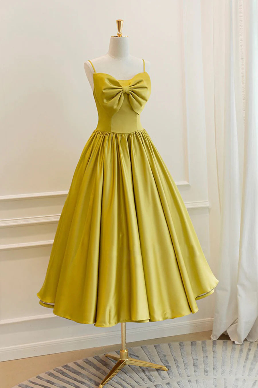 Yellow Satin Short Prom Dresses, Cute A-Line Bow Homecoming Dresses TP913